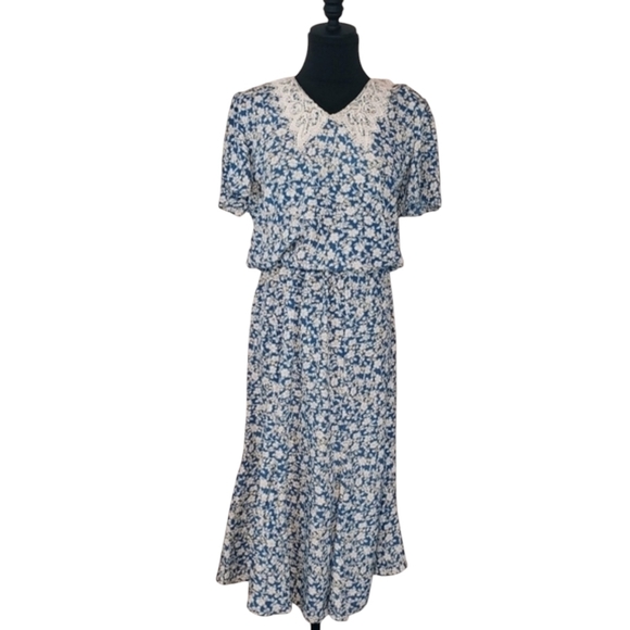 Vintage Dresses & Skirts - Vintage 70s Starlo Womens Blue Floral Lace Long‎ Maxi Dress sz 9/10 Cottagecore